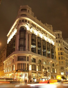 Night view of the Casa Matesanz, at 27 Gran Via (avenue) in Madrid (Spain). Building from 1923.